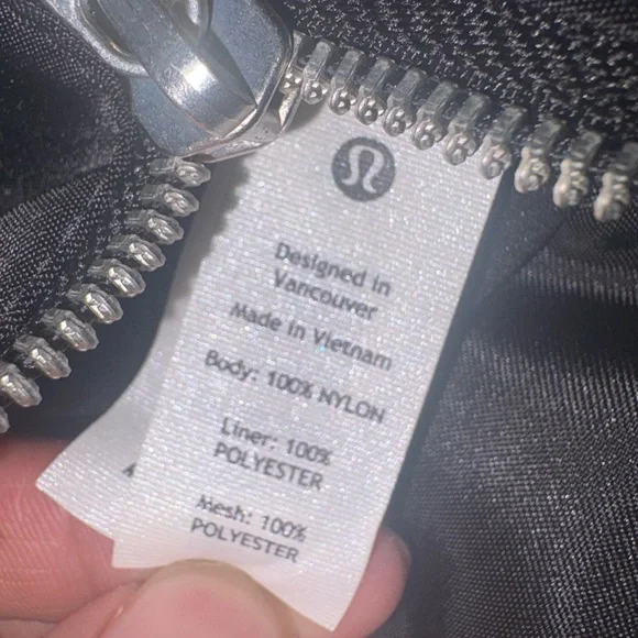 City Adventurer Backpack
Micro - Picture 8 of 13